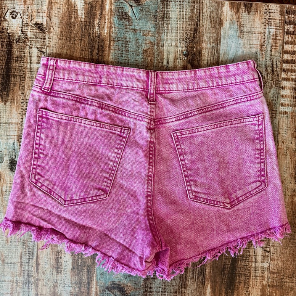 Women’s “Celebrity Pink” High-waisted Jean Shorts | #B8 - Picture 5 of 12